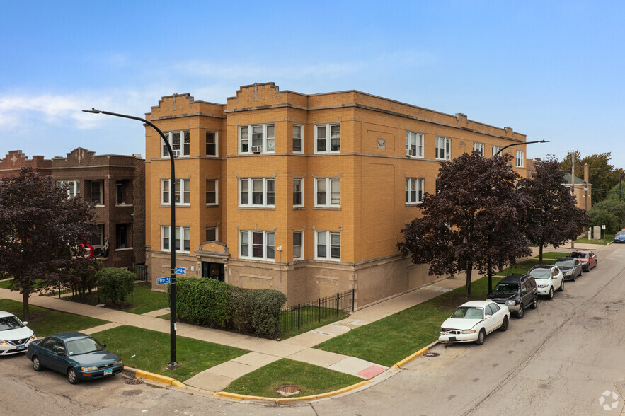 1900 S 51st Ave, Cicero, IL à vendre - Photo principale - Image 1 de 1