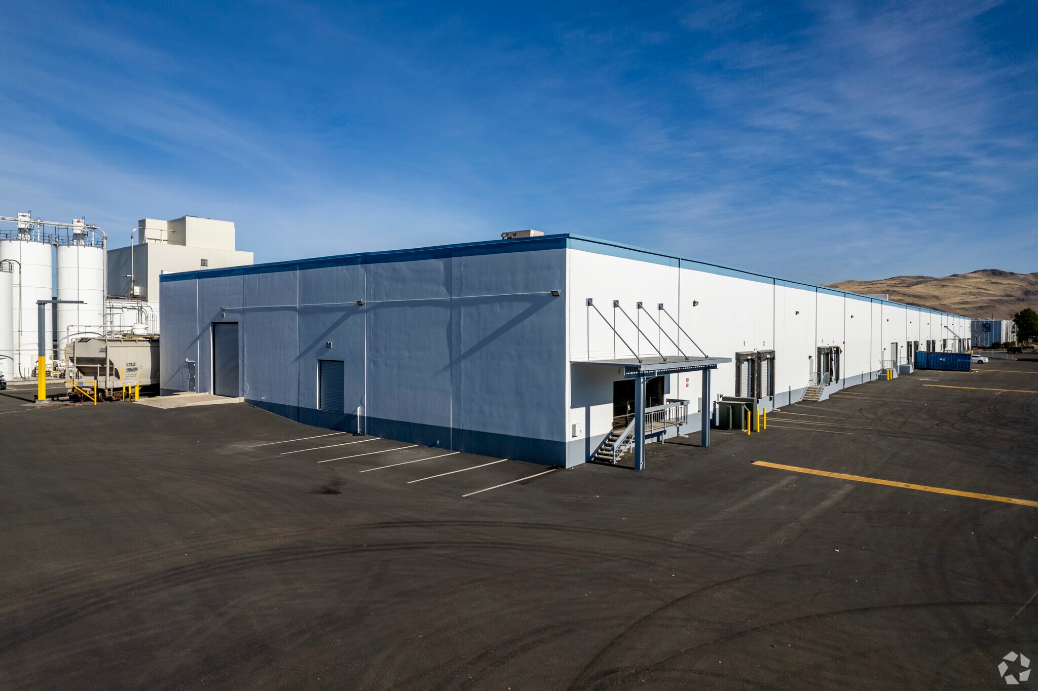 902-930 Kleppe Ln, Sparks, NV for lease Primary Photo- Image 1 of 5