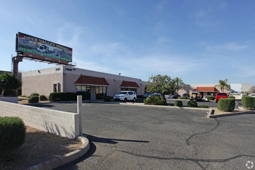 21424 N 7th Ave, Phoenix, AZ à louer - Photo du bâtiment - Image 1 de 3