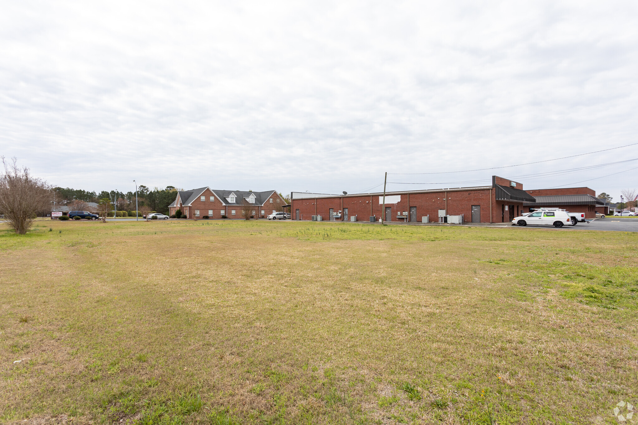 1604 Wayne Memorial Dr, Goldsboro, NC for sale Primary Photo- Image 1 of 4