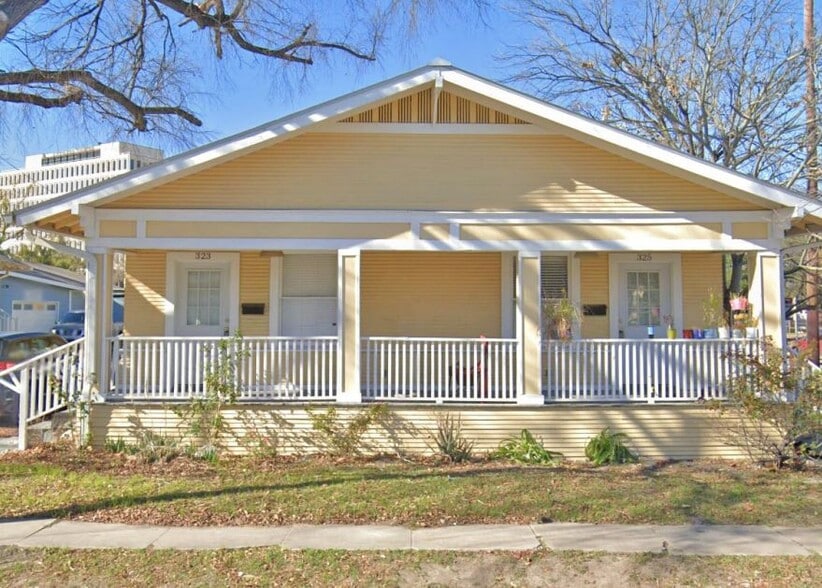 1207 Mccullough Ave, San Antonio, TX à vendre - Photo du bâtiment - Image 3 de 5