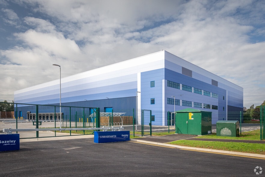 Summerhouse Road Summerhouse Rd, Northampton for lease - Primary Photo - Image 1 of 3