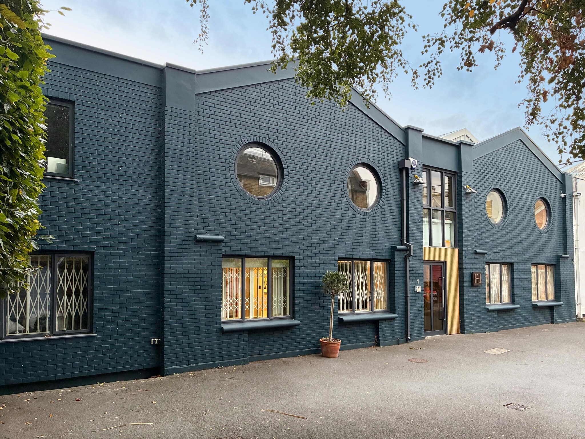 1 Vencourt Pl, London for sale Building Photo- Image 1 of 12