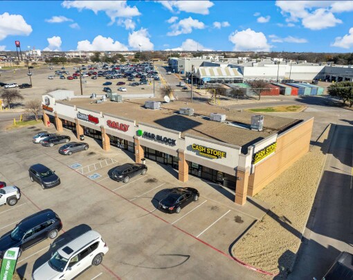 1517 N I-35, Bellmead, TX à louer Photo du bâtiment- Image 1 de 4