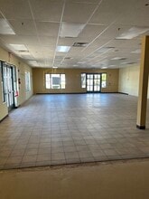 303 Main St, Butler, NJ à louer Photo intérieure- Image 2 de 17