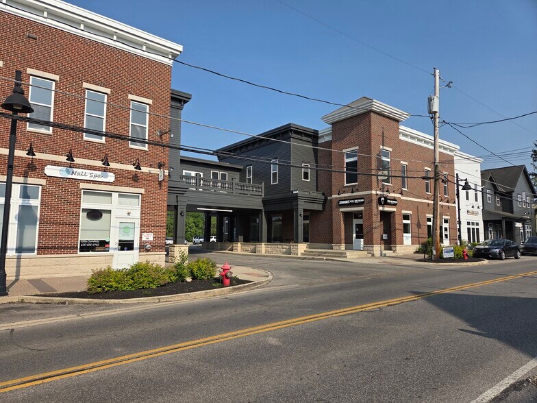 50 S Liberty St, Powell, OH à louer - Photo du bâtiment - Image 2 de 2