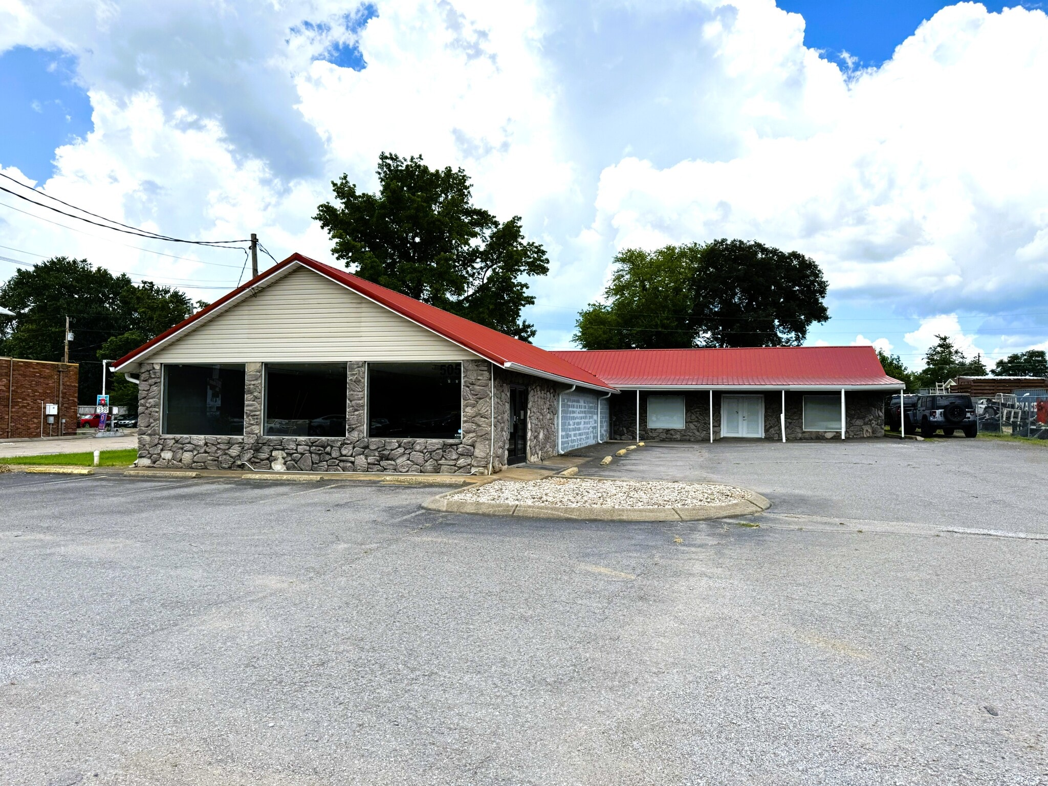503-505 N Broadway, Portland, TN for sale Building Photo- Image 1 of 2