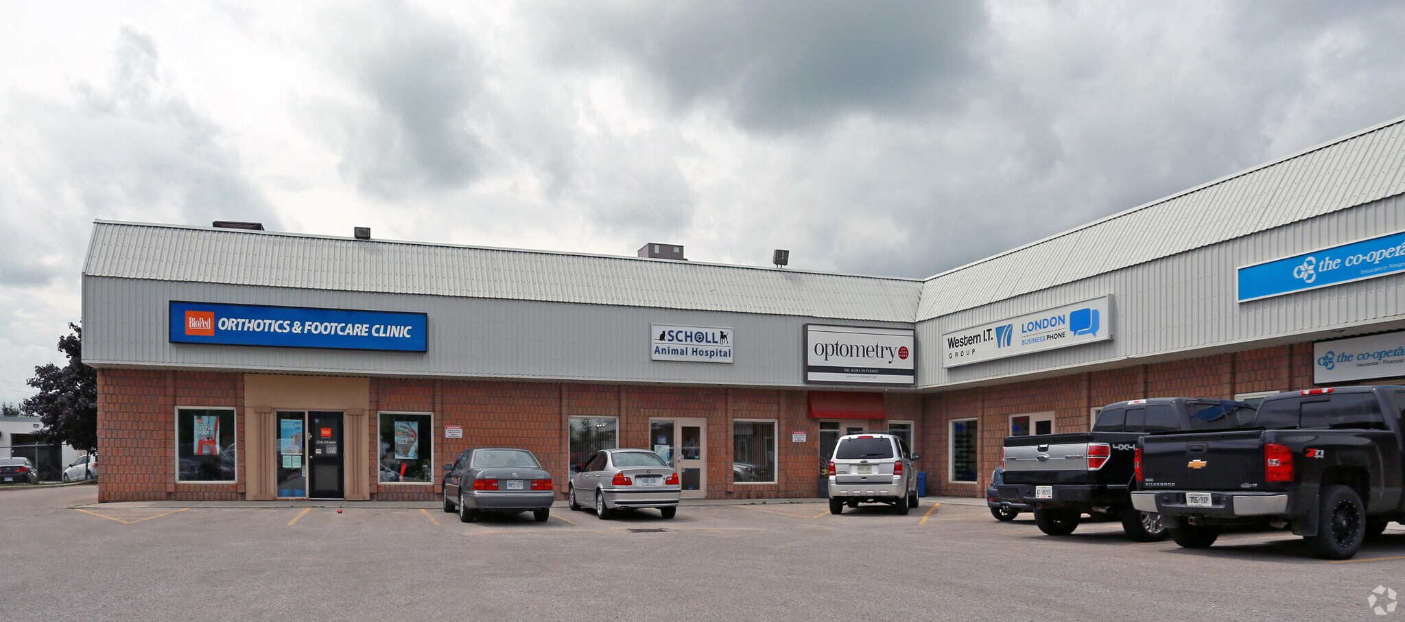 1900 Hyde Park Rd, London, ON for sale Primary Photo- Image 1 of 1