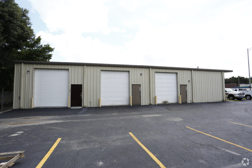 1326 E Gary Rd, Lakeland, FL for lease - Building Photo - Image 1 of 6