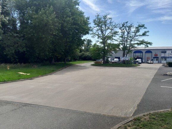 Northfield Rd, Soham à louer - Photo du bâtiment - Image 2 de 3