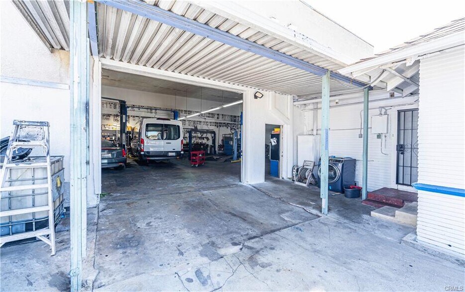 16820 S Western Ave, Gardena, CA à vendre - Photo intérieure - Image 3 de 14