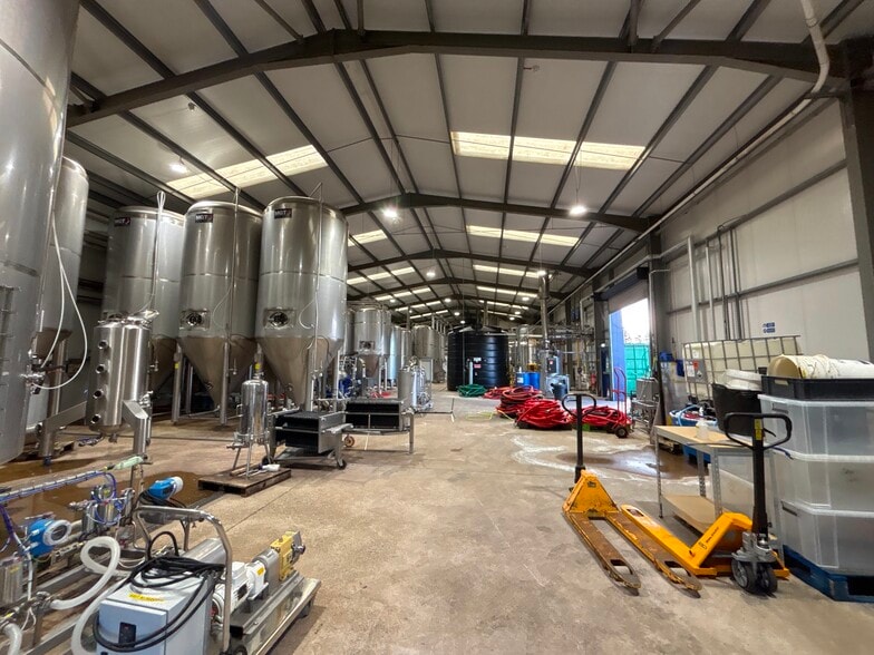 3 Inveralmond Pl, Perth à vendre - Photo du bâtiment - Image 3 de 7