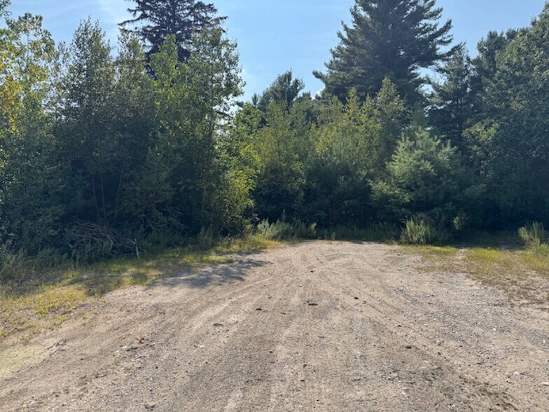 1204 South St, Wrentham, MA à vendre - Photo du bâtiment - Image 2 de 3