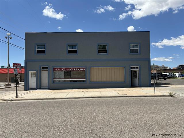 1614 House Ave, Cheyenne, WY à vendre - Photo du bâtiment - Image 1 de 1