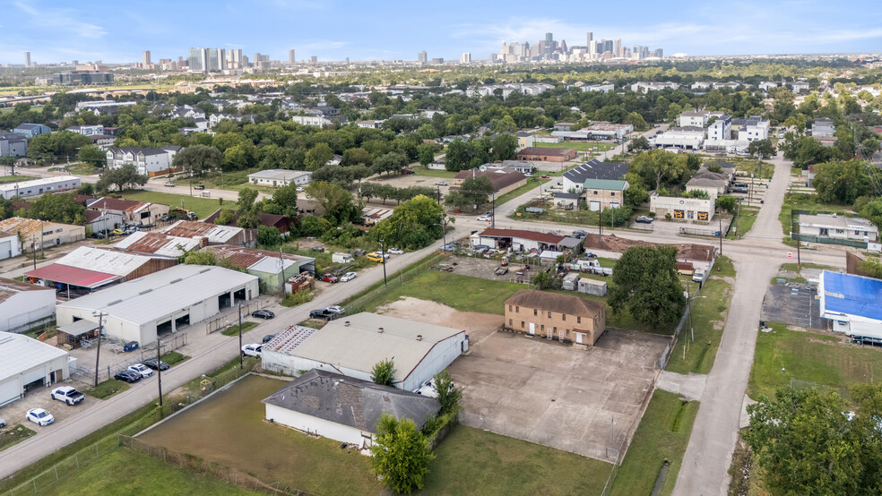 6920 Winton St, Houston, TX à vendre - Photo du bâtiment - Image 3 de 50