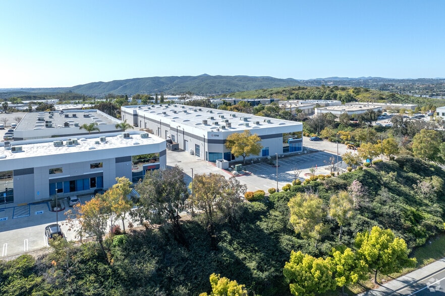 12760 Danielson Ct, Poway, CA for lease - Building Photo - Image 2 of 12