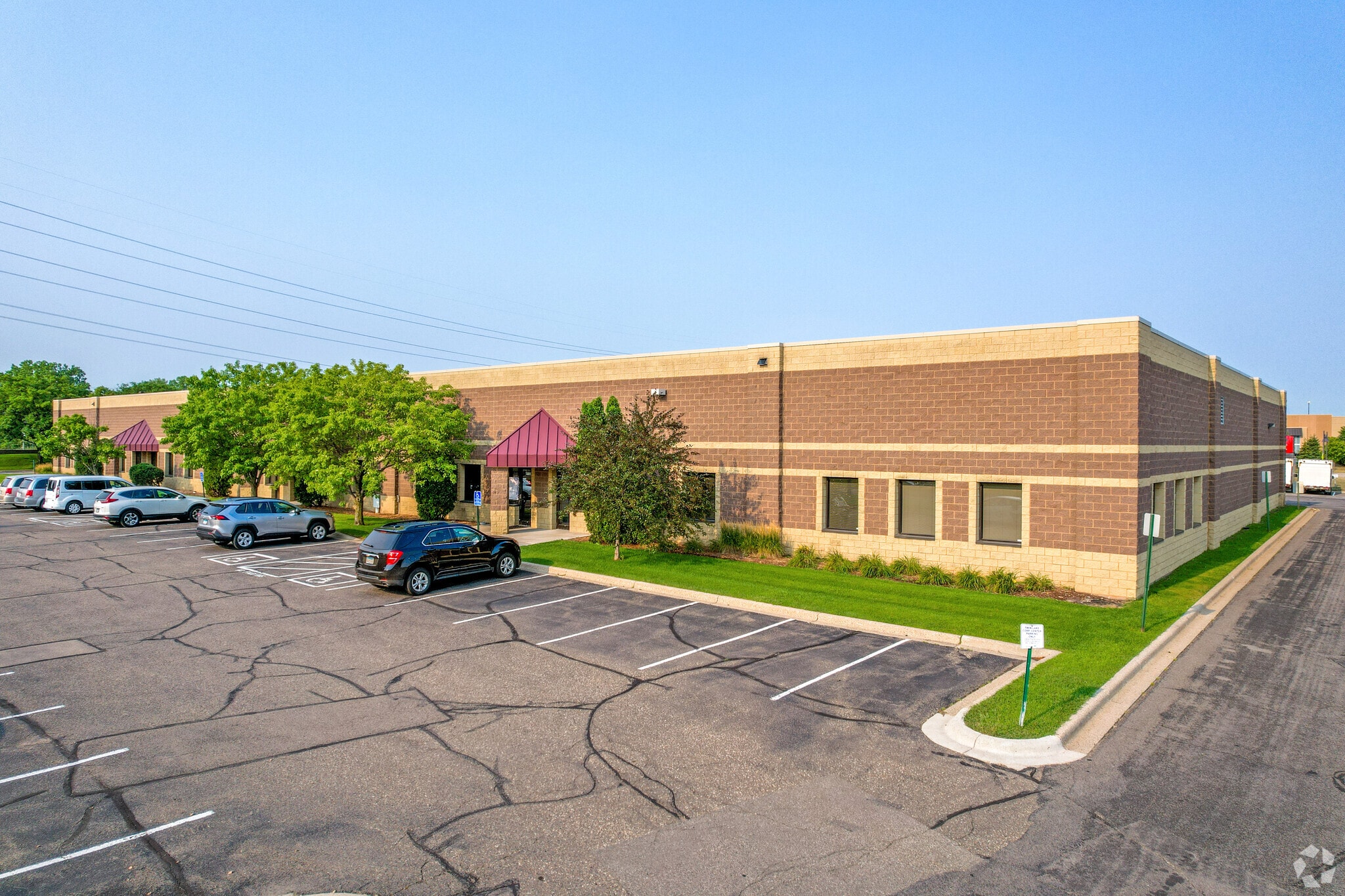 1885-1915 W County Road C, Roseville, MN for lease Primary Photo- Image 1 of 7