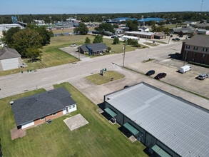 419 Cypress St, Sulphur, LA - AERIAL  map view