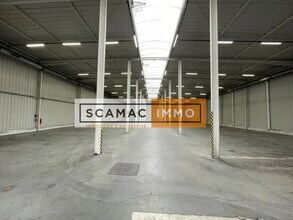 Office in Ivry-sur-Seine for lease Building Photo- Image 1 of 4