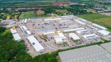 18975 Marbach Ln, San Antonio, TX à louer Photo intérieure- Image 1 de 1