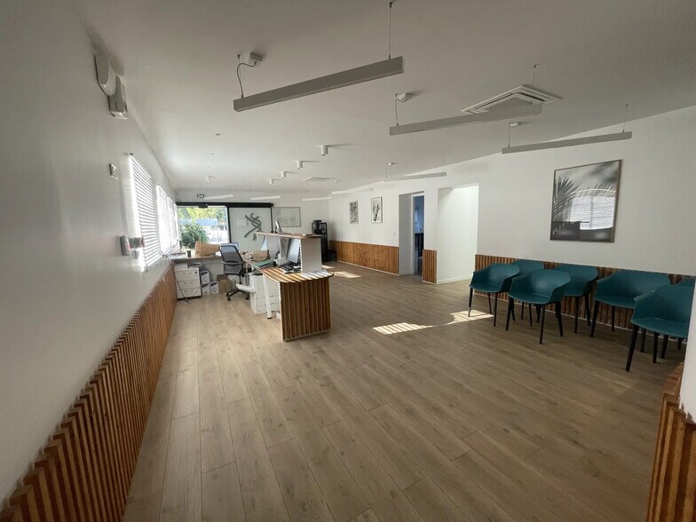 Flex dans Rousset à louer - Photo intérieure - Image 2 de 3