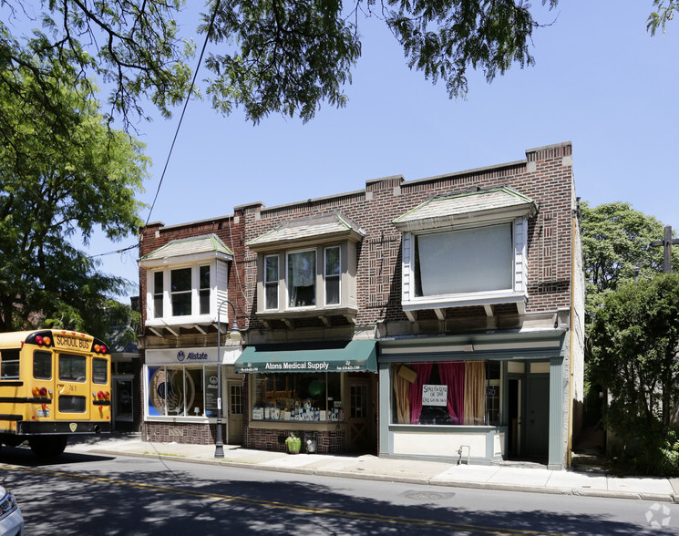 17-21 N Lansdowne Ave, Lansdowne, PA à vendre - Photo principale - Image 1 de 1