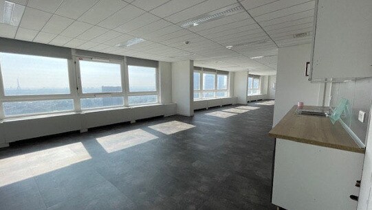 Bureau dans Courbevoie à louer - Photo intérieure - Image 3 de 8