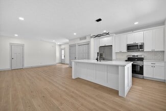 More details for 326 N Jefferson St, Bloomington, IN - Multifamily for Sale