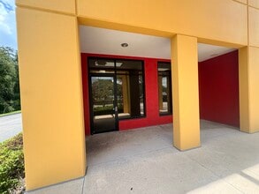 3810 Drane Field Rd, Lakeland, FL for lease Interior Photo- Image 2 of 12