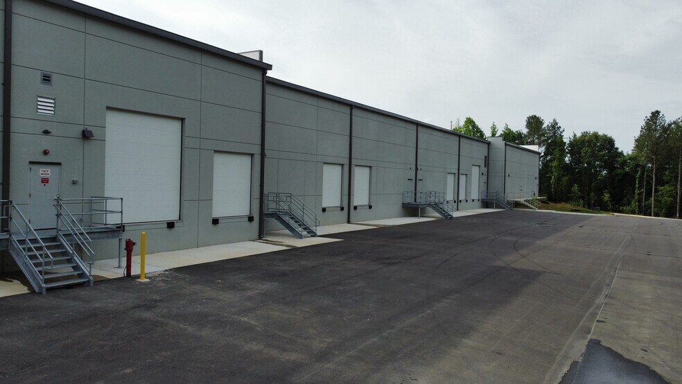 85 Eubanks Rd, Pittsboro, NC à vendre - Photo du bâtiment - Image 3 de 5