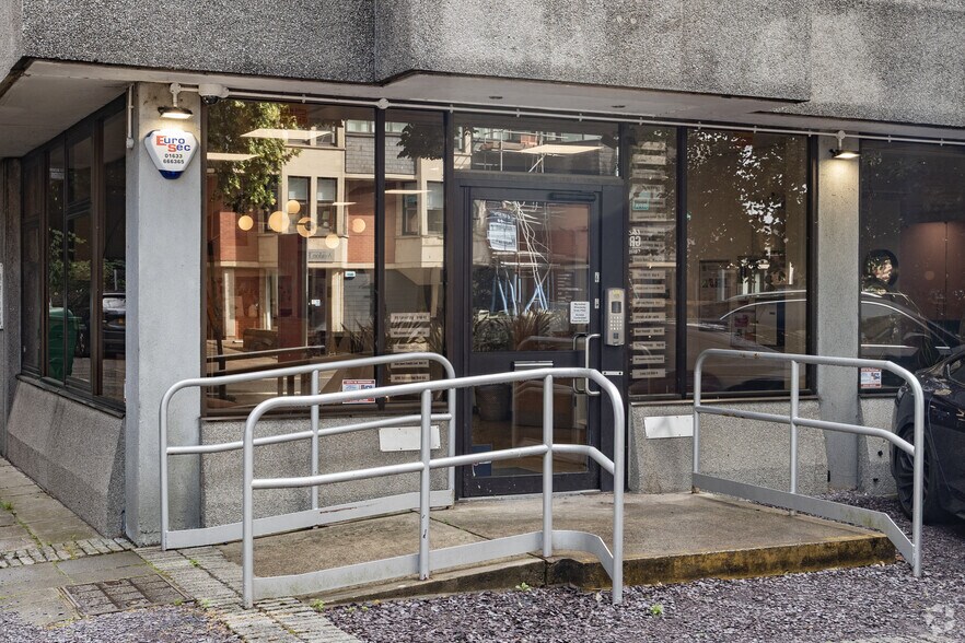 12 Cathedral Rd, Cardiff for lease - Building Photo - Image 3 of 4