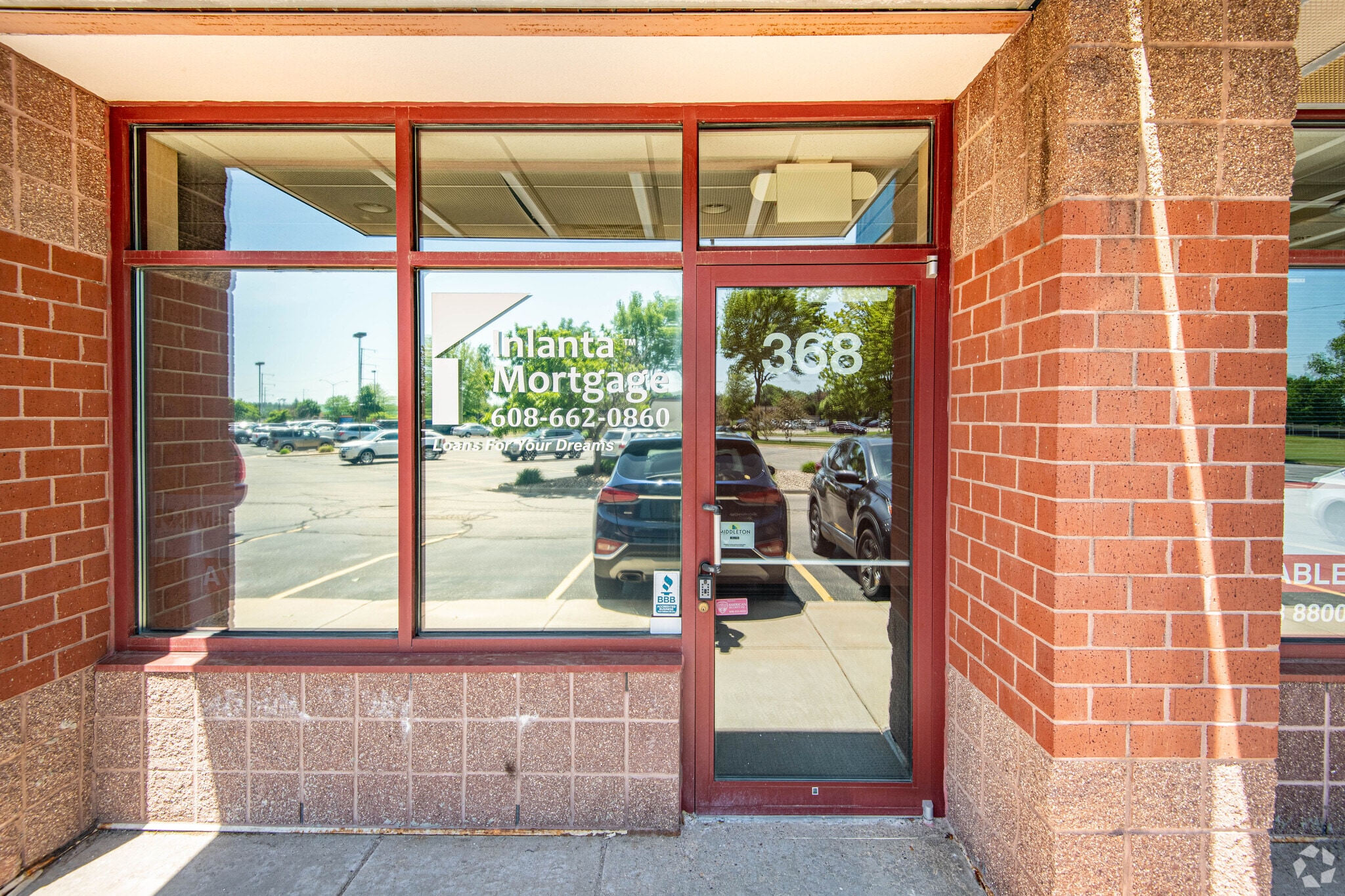 301 Harbour Town Dr, Madison, WI for lease Primary Photo- Image 1 of 8