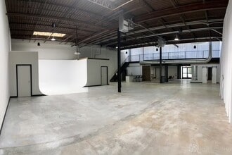 1429 Fairmont Ave NW, Atlanta, GA for lease Interior Photo- Image 1 of 4