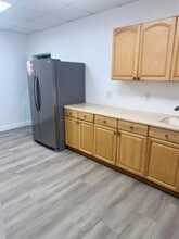 3705 NW 115th Ave, Doral, FL for lease Interior Photo- Image 1 of 7