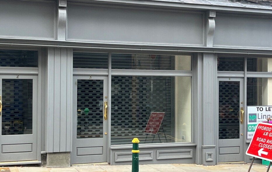 2-4 Skinner St, Newport for lease - Building Photo - Image 3 of 6