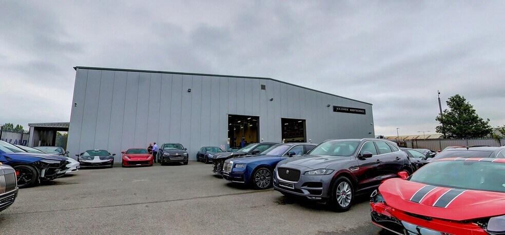 381 Sykes Rd, Slough à louer - Photo du bâtiment - Image 3 de 8