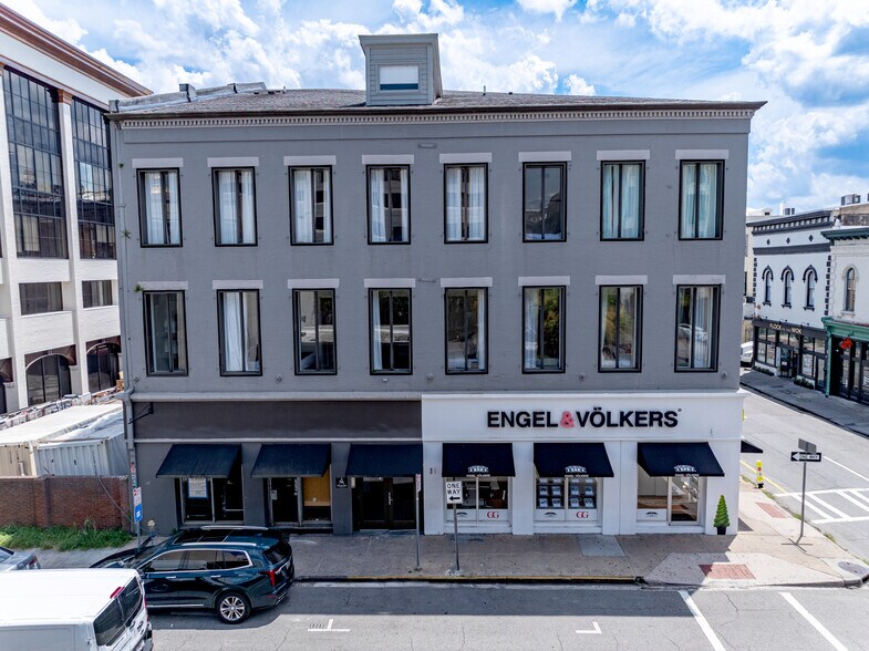 31 W congress St, Savannah, GA à louer - Photo du bâtiment - Image 3 de 4
