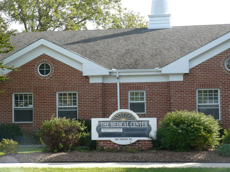 105 Front St, Seaford, DE for lease - Primary Photo - Image 1 of 9