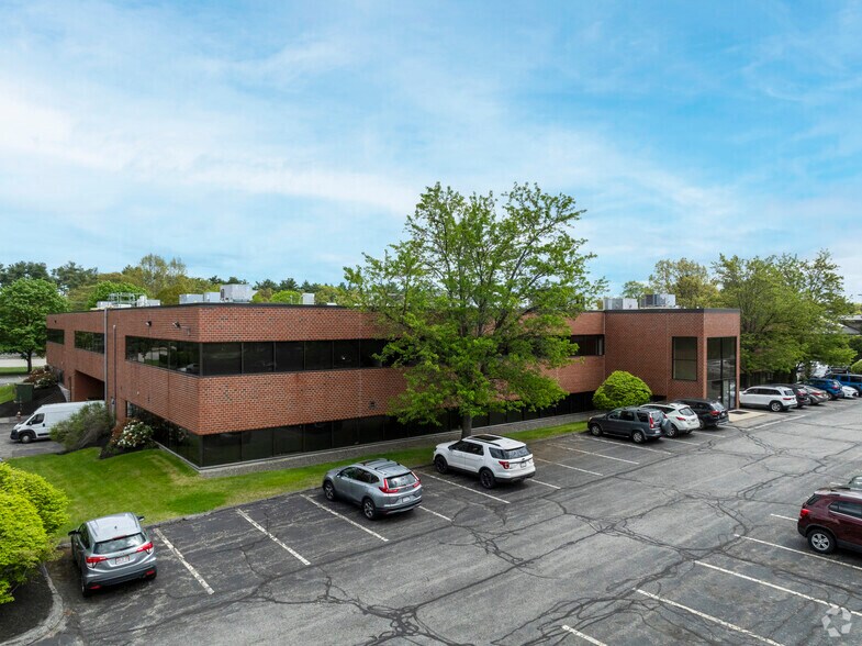 321 Billerica Rd, Chelmsford, MA for lease - Building Photo - Image 3 of 7