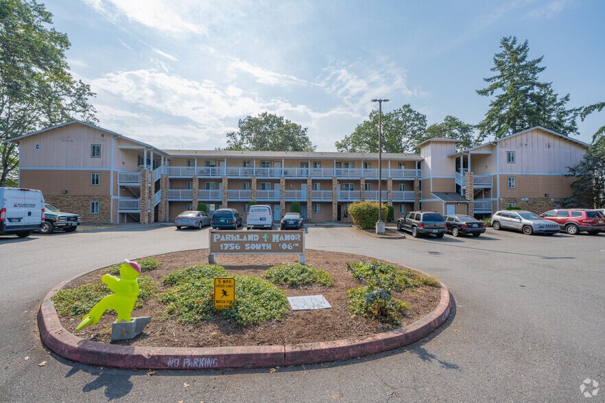 1756 106th St S, Tacoma, WA for sale - Building Photo - Image 2 of 5