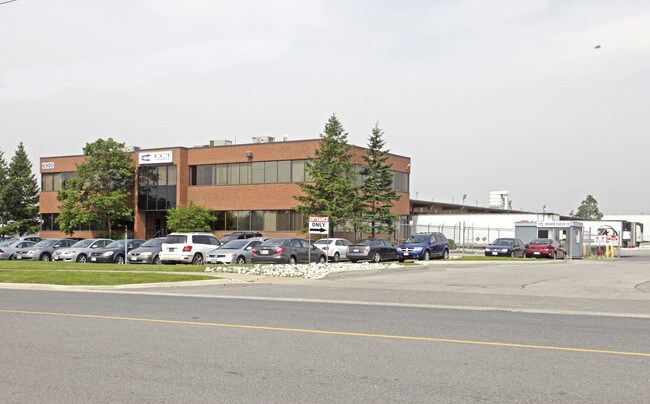 Plus de détails pour 6900 Tranmere Dr, Mississauga, ON - Industriel à louer
