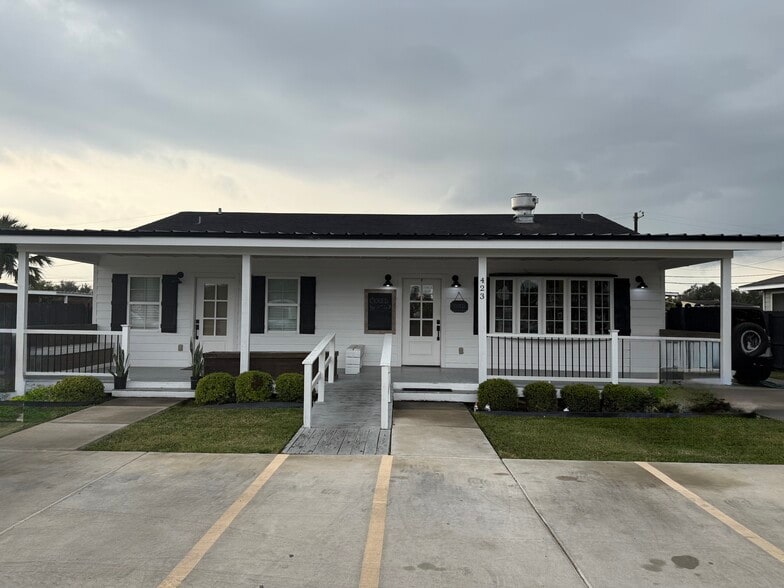 423 N Main St, Donna, TX for sale - Building Photo - Image 3 of 4