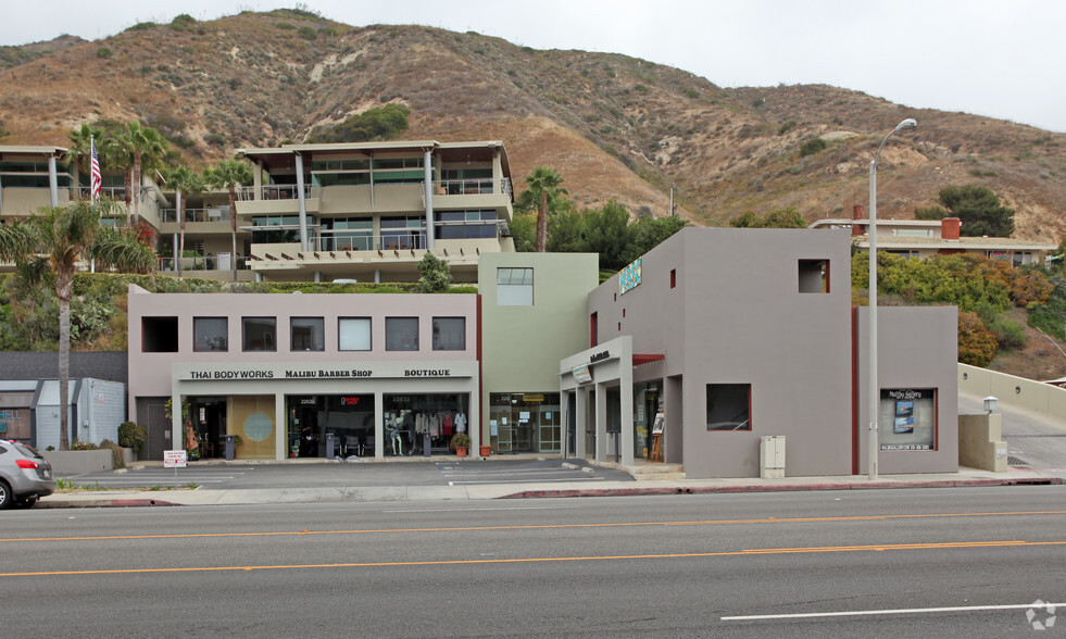 22631-22633 Pacific Coast Hwy, Malibu, CA for sale - Primary Photo - Image 1 of 1