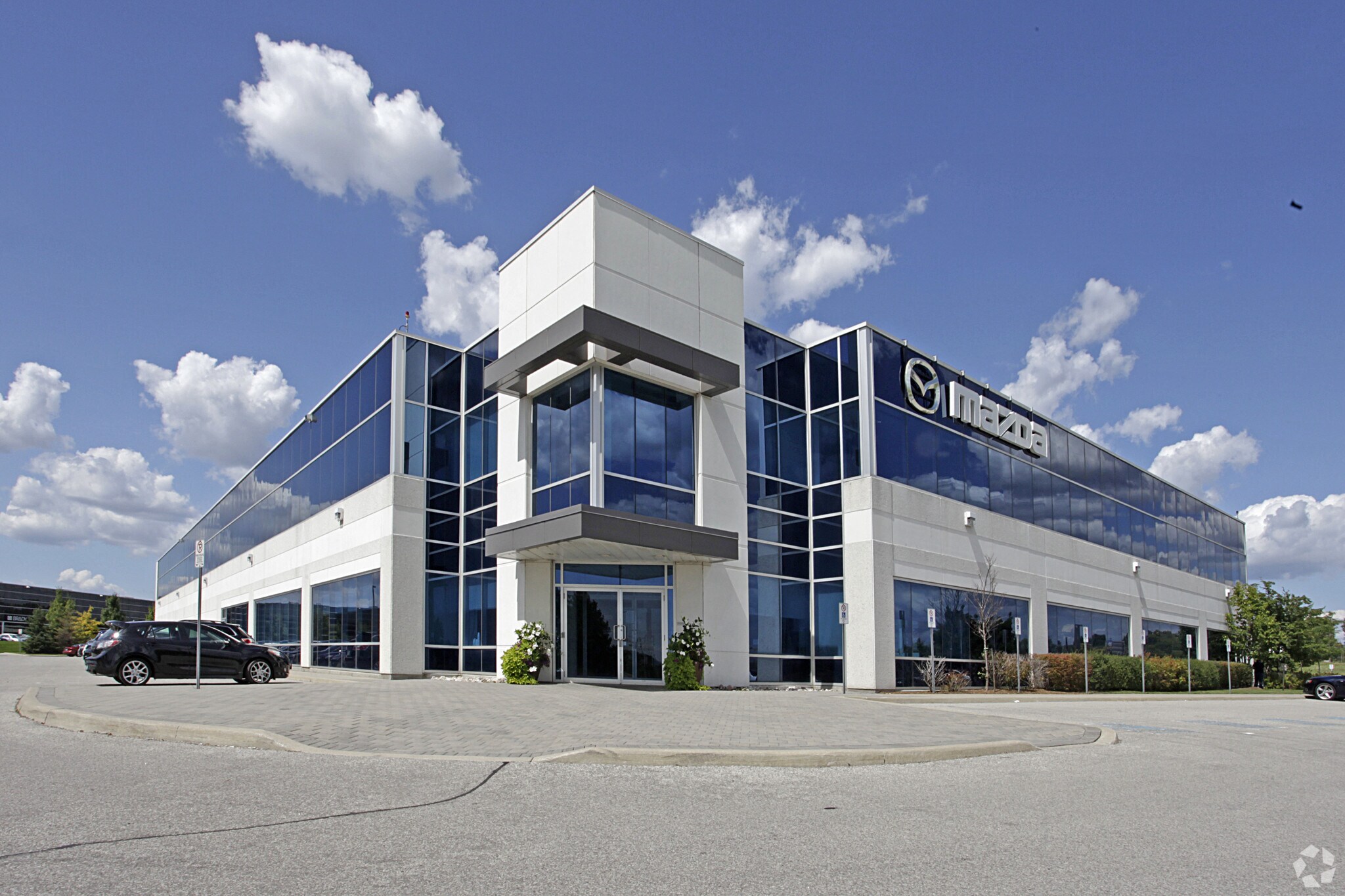 55 Vogell Rd, Richmond Hill, ON à louer Photo principale- Image 1 de 4