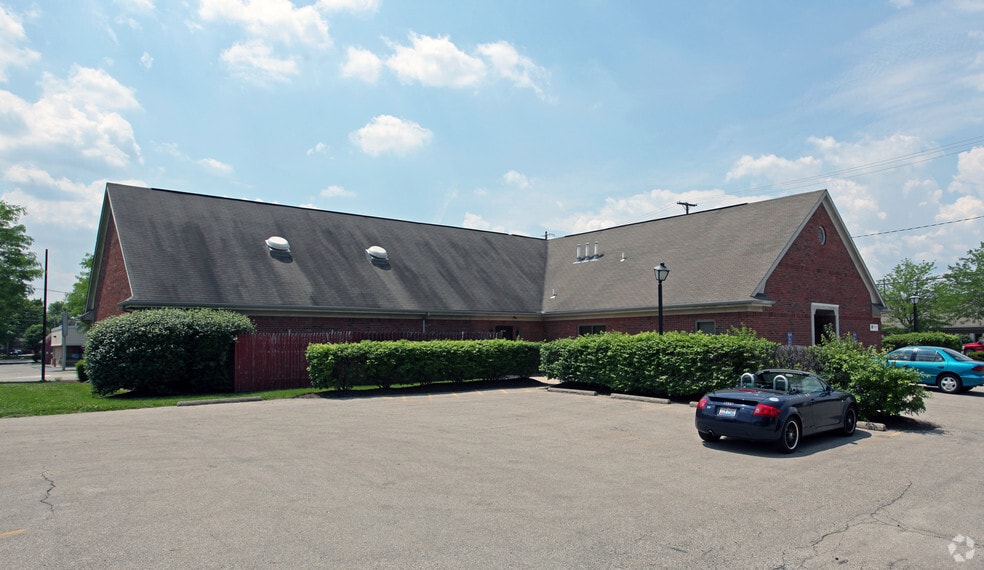 1 E National Rd, Vandalia, OH for lease - Building Photo - Image 2 of 5