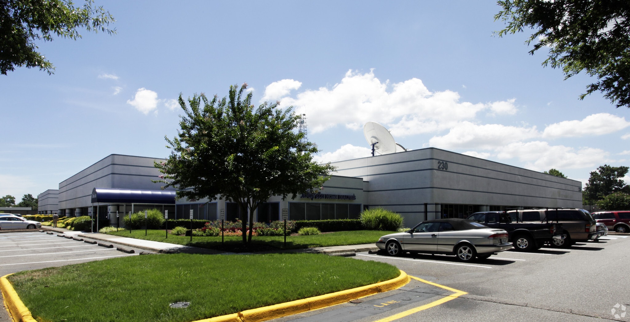 230 Clearfield Ave, Virginia Beach, VA for lease Primary Photo- Image 1 of 14