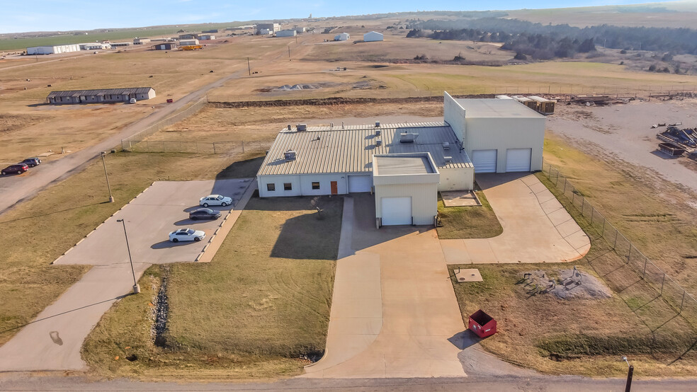 425 W Airport Rd, Hinton, OK for sale - Building Photo - Image 2 of 70