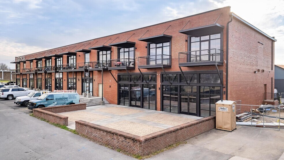 230 1st St SW, Cleveland, TN à louer - Photo du bâtiment - Image 2 de 22