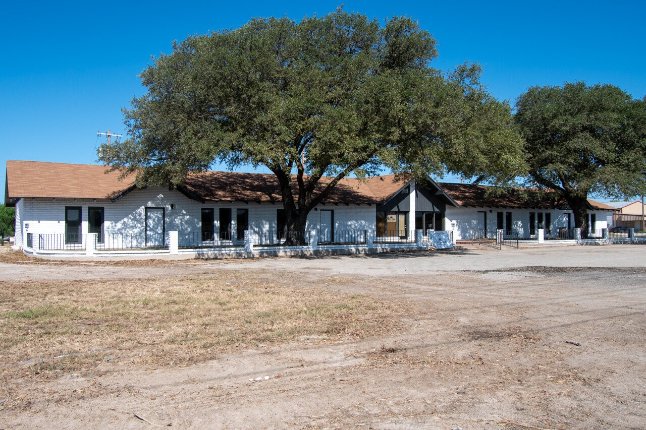 4730 Veterans Blvd, Del Rio, TX à vendre Photo du b timent- Image 1 de 49