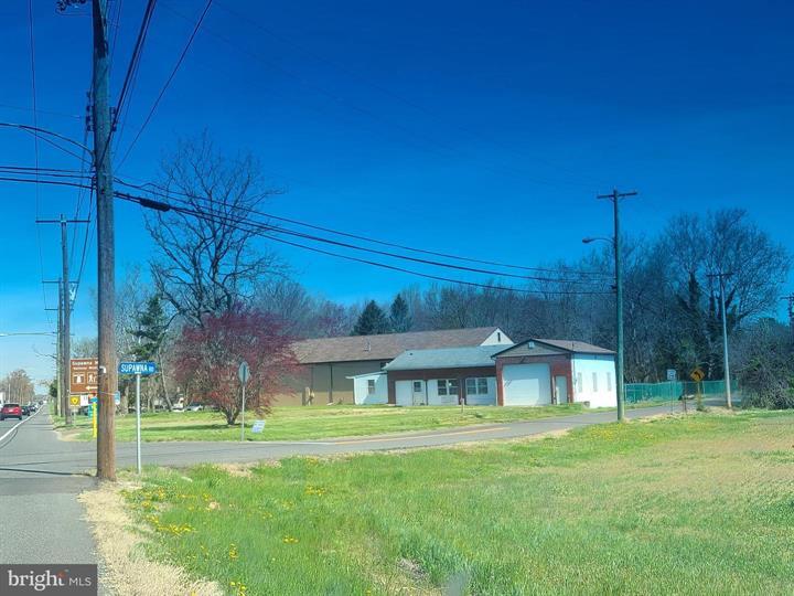 886 S Broadway, Pennsville, NJ for sale - Building Photo - Image 2 of 7